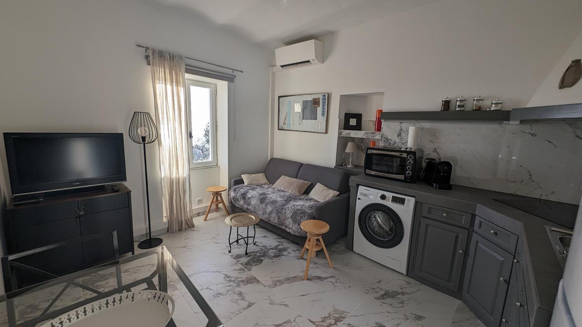 Le Mas D'Angeline, Vue Mer, Jardin Commun, Parking, Voiture Requise, 10 Min En Voiture De Monaco, Route Etroite, Pente Raide, Croisement Limite, Sea View, Shared Garden, Parking, Car Required, 10 Min Drive From Monaco, Narrow Steep Road, Limited Pass Beausoleil Kültér fotó
