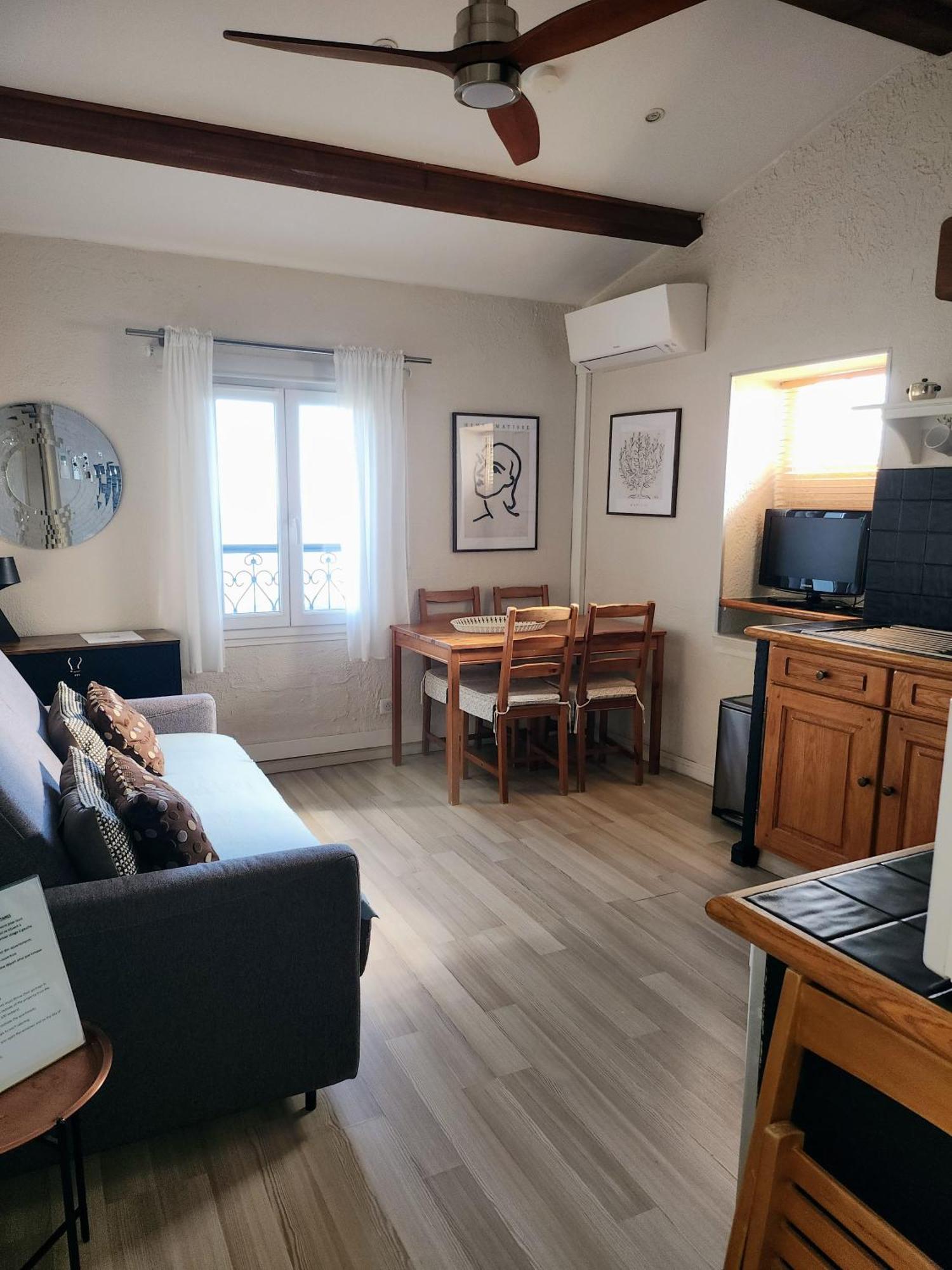 Le Mas D'Angeline, Vue Mer, Jardin Commun, Parking, Voiture Requise, 10 Min En Voiture De Monaco, Route Etroite, Pente Raide, Croisement Limite, Sea View, Shared Garden, Parking, Car Required, 10 Min Drive From Monaco, Narrow Steep Road, Limited Pass Beausoleil Kültér fotó