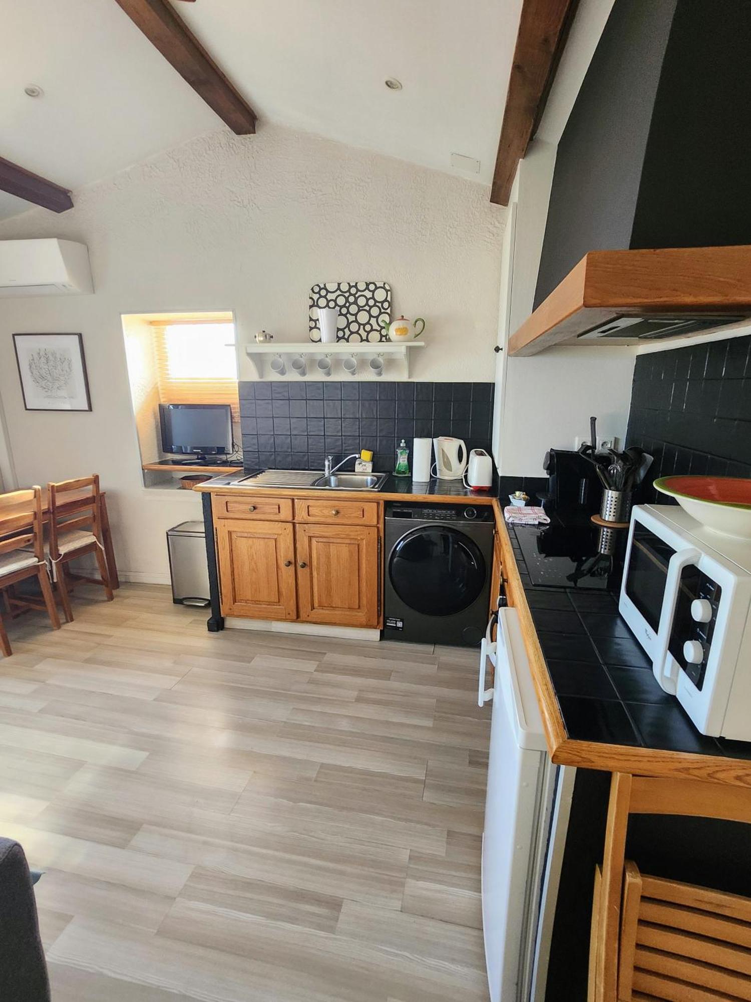 Le Mas D'Angeline, Vue Mer, Jardin Commun, Parking, Voiture Requise, 10 Min En Voiture De Monaco, Route Etroite, Pente Raide, Croisement Limite, Sea View, Shared Garden, Parking, Car Required, 10 Min Drive From Monaco, Narrow Steep Road, Limited Pass Beausoleil Kültér fotó